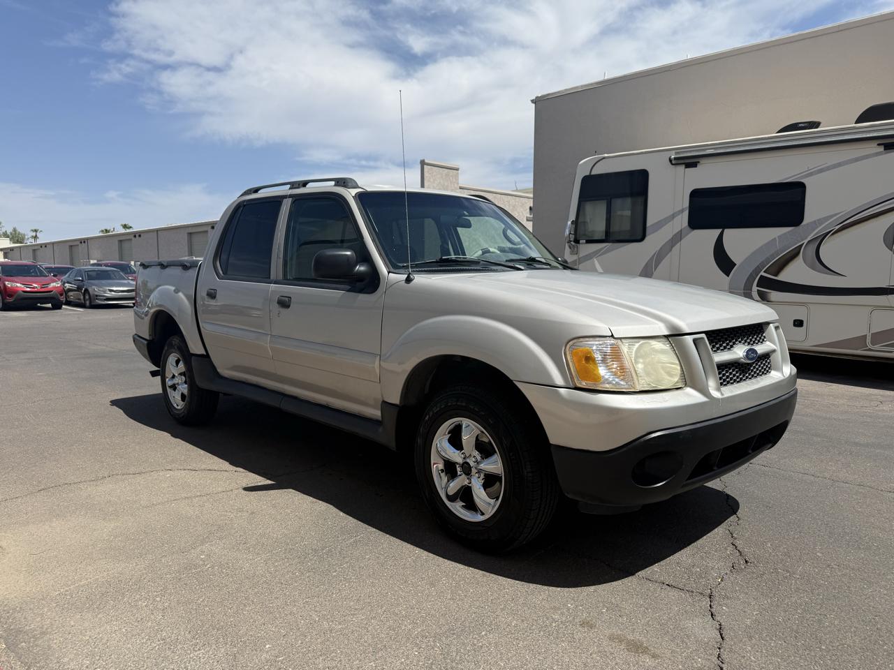 Ford Explorer Sport Trac 4dr 126" WB XLT Premium 2005