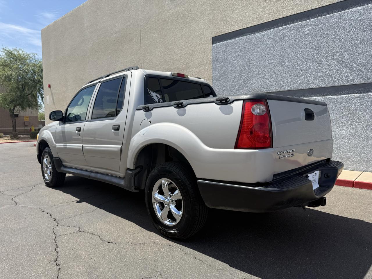 Ford Explorer Sport Trac 4dr 126" WB XLT Premium 2005