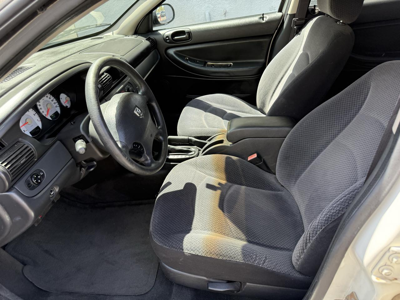 Dodge Stratus Sdn 4dr SXT 2005