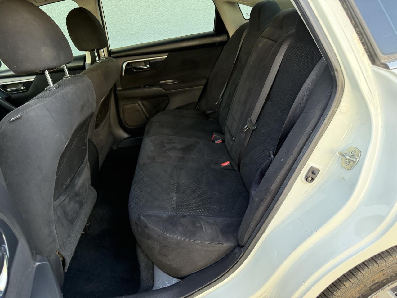 Nissan Altima 4dr Sdn I4 2.5 S 2014