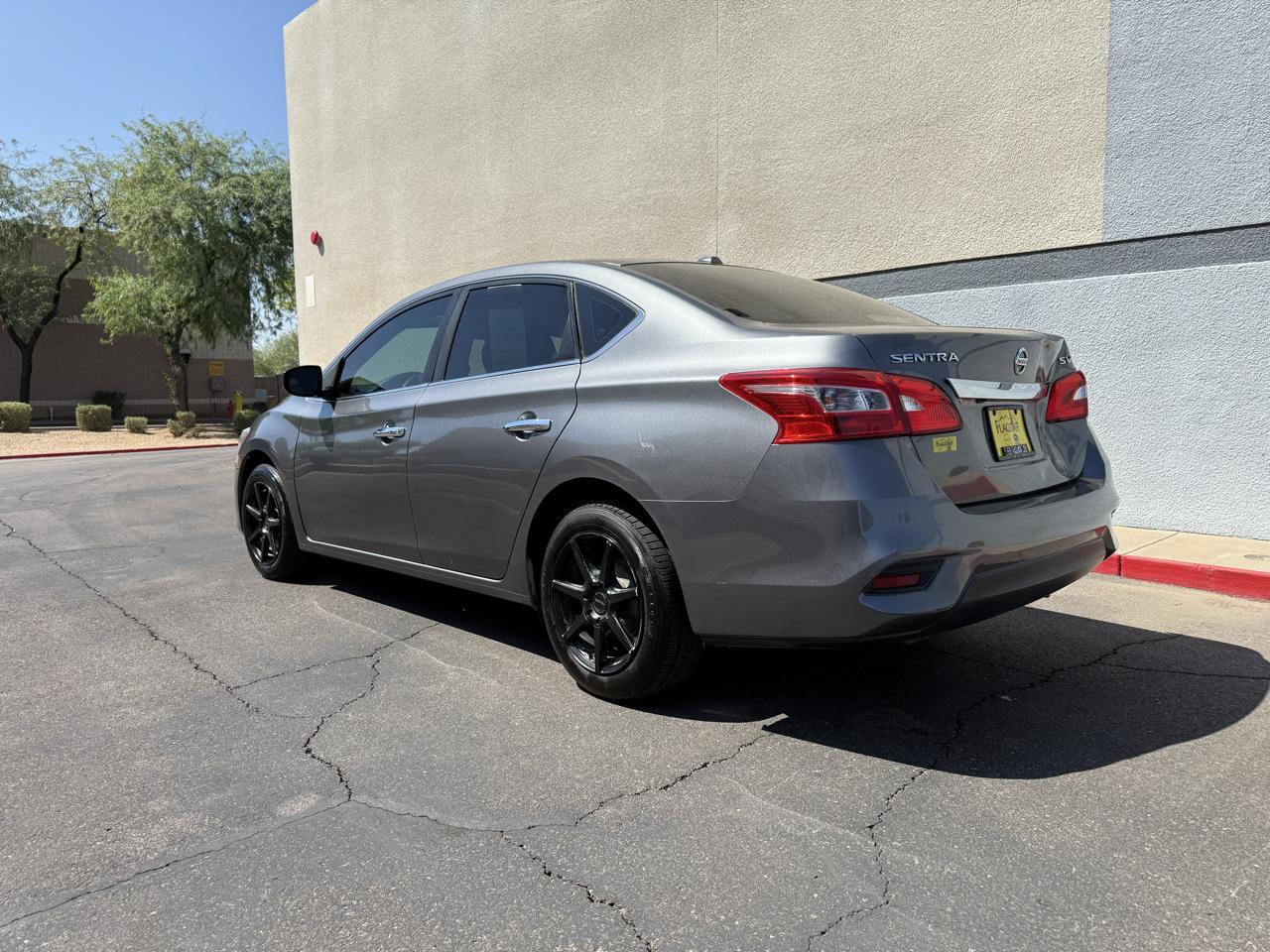 Nissan Sentra SV CVT 2017