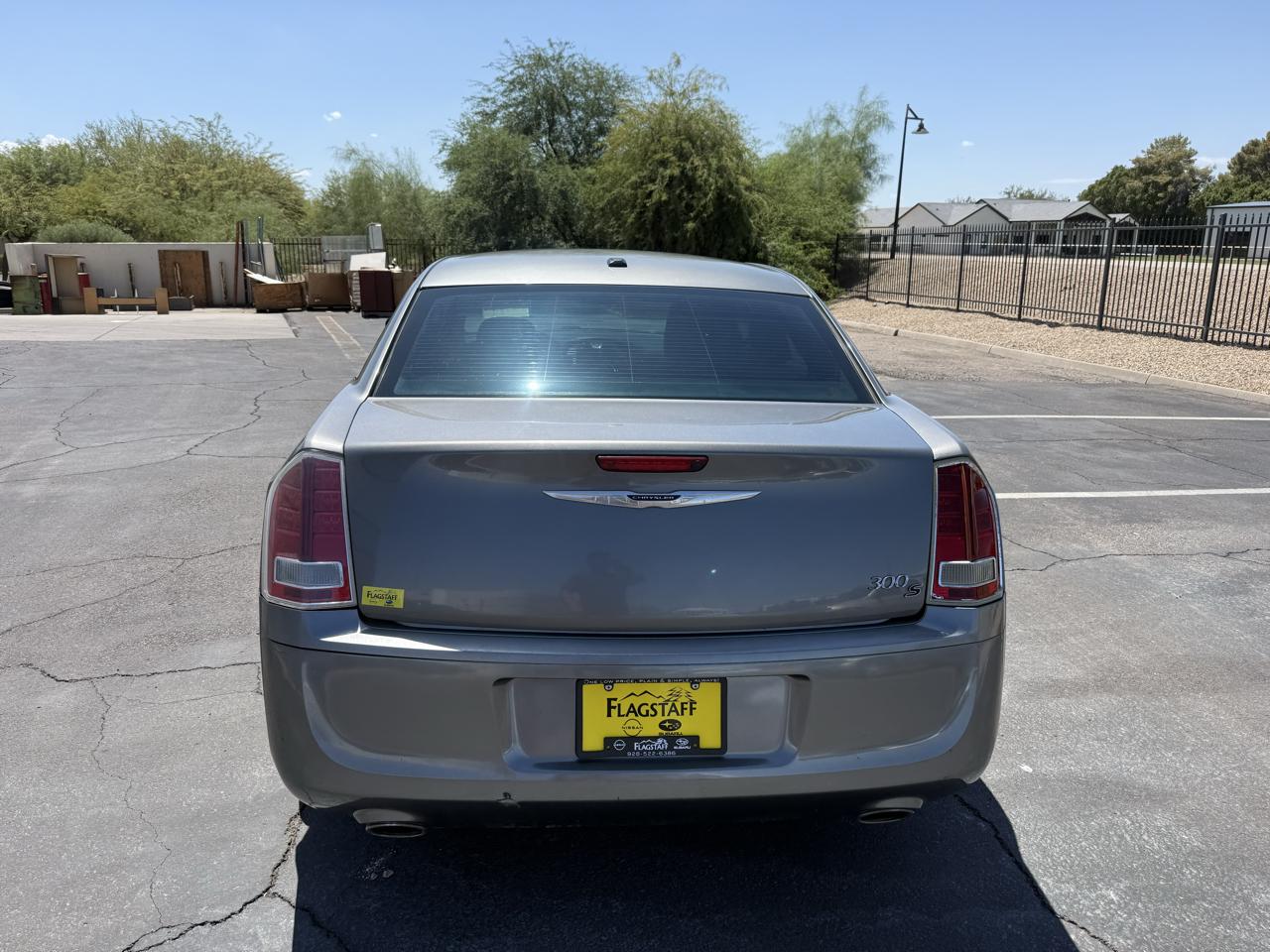 Chrysler 300 4dr Sdn V6 300S RWD 2012