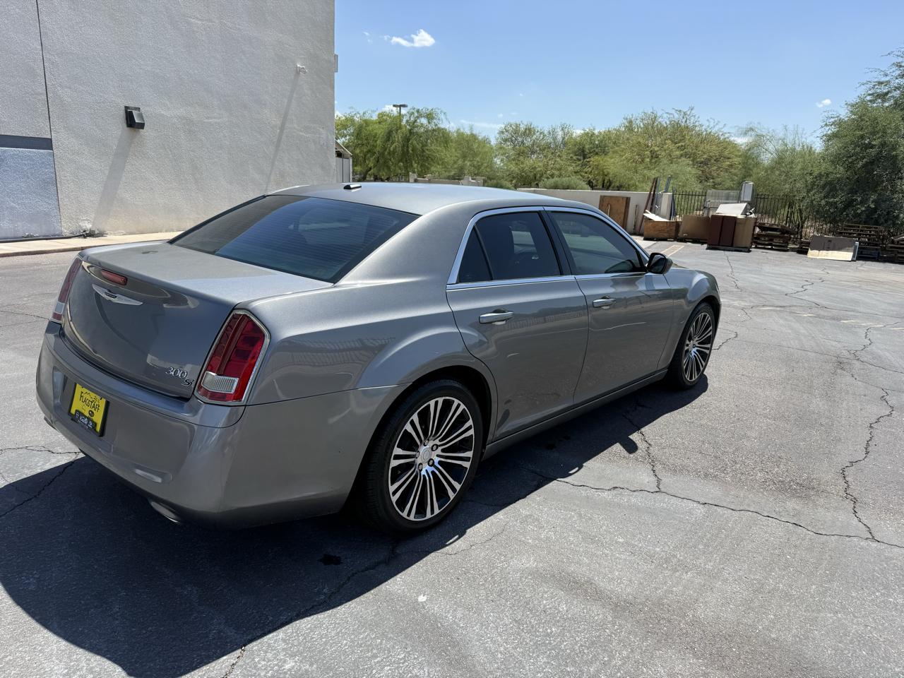 Chrysler 300 4dr Sdn V6 300S RWD 2012