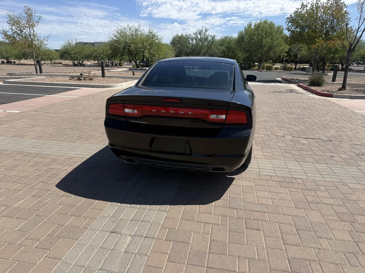 Dodge Charger 4dr Sdn SE RWD 2014