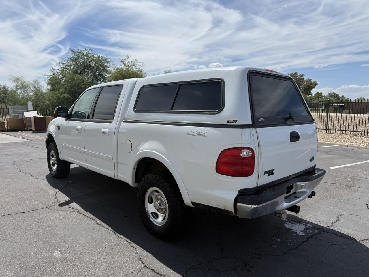 Ford F-150 SuperCrew Crew Cab 139" King Ranch 4WD 2001