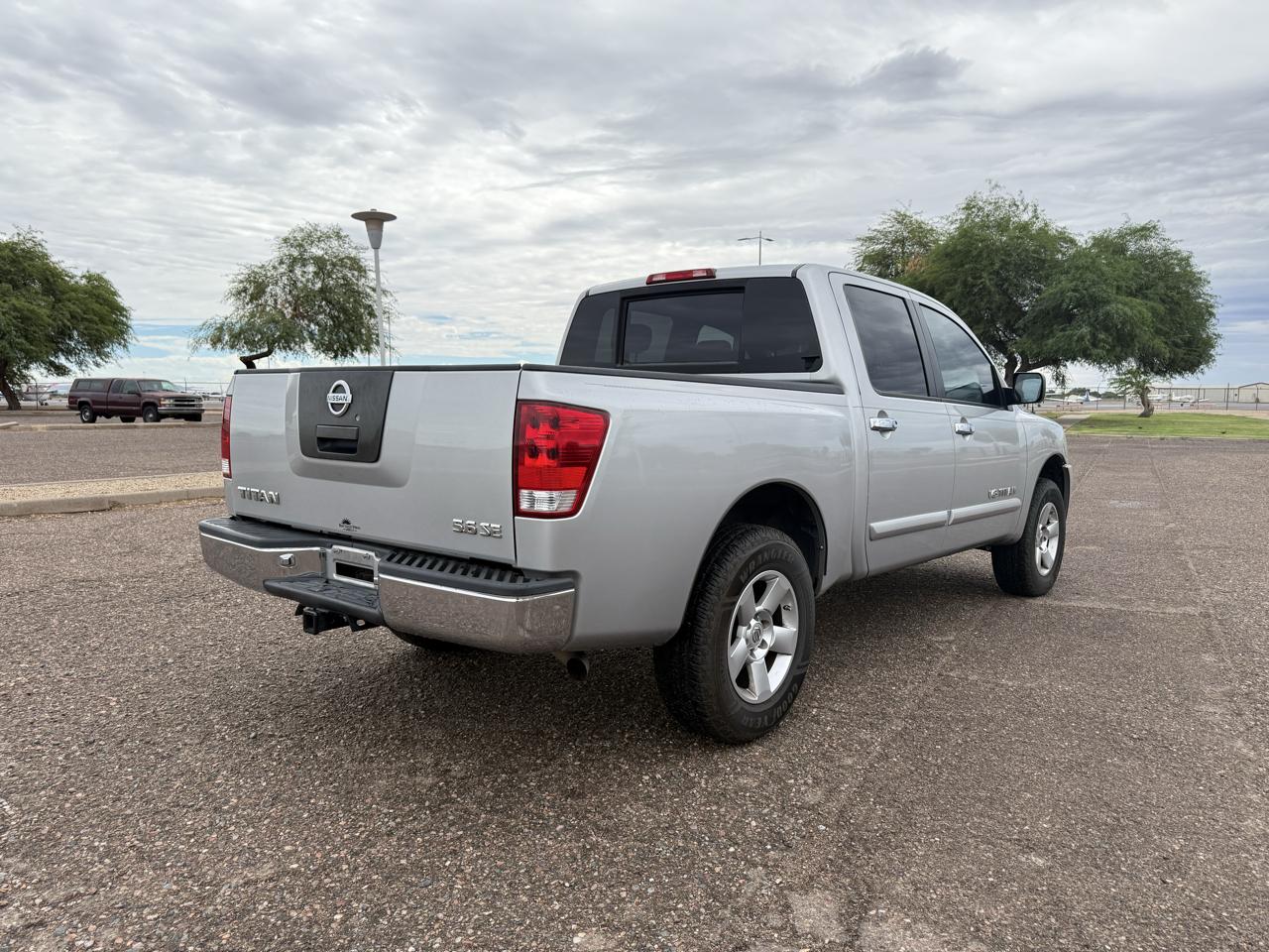 Nissan Titan SE Crew Cab 2WD 2005
