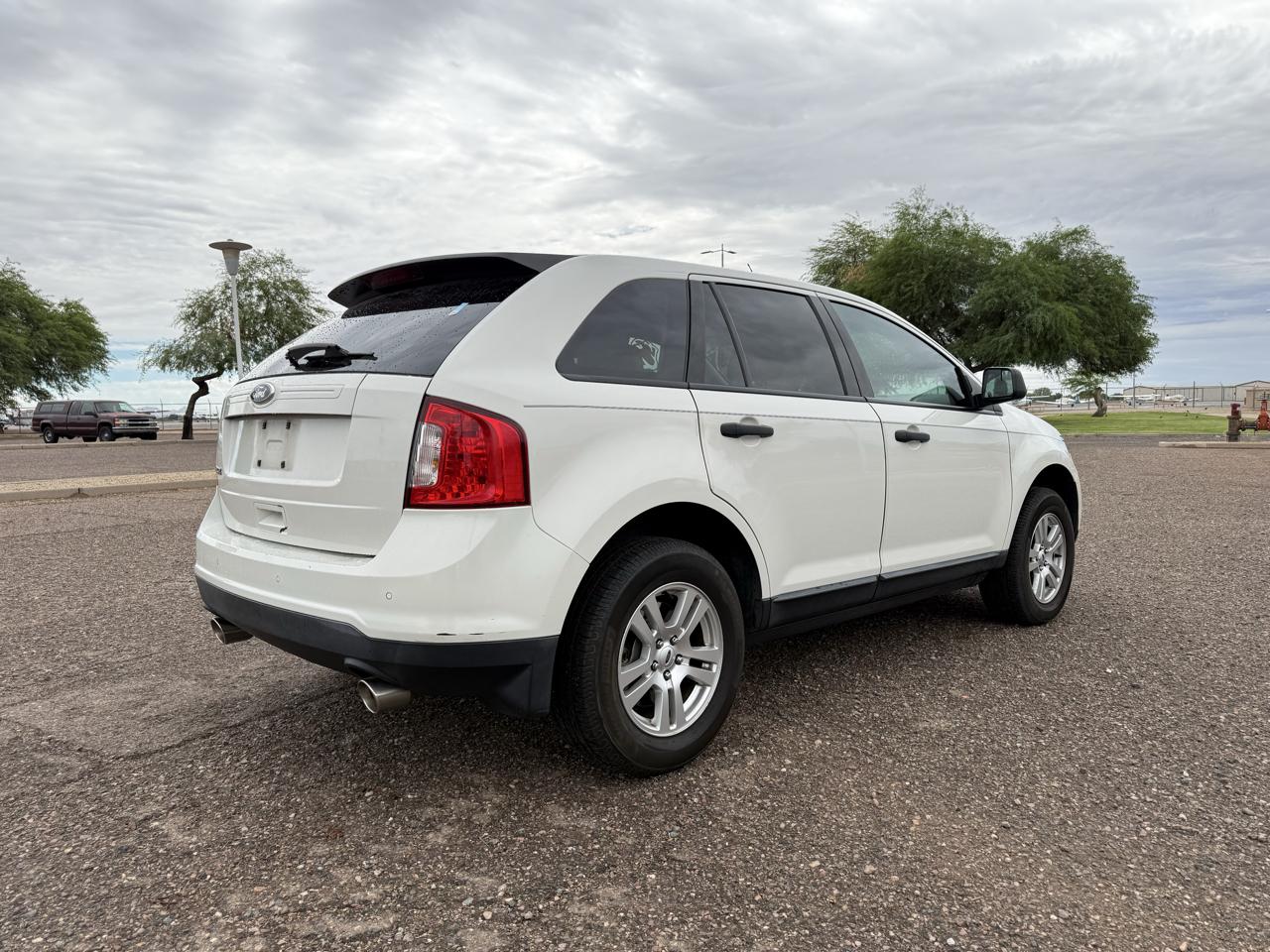 Ford Edge 4dr SE FWD 2011