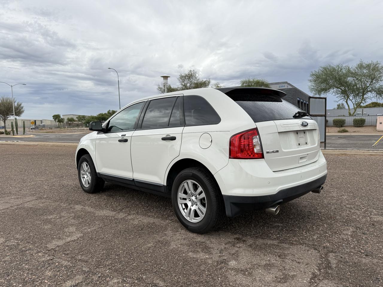 Ford Edge 4dr SE FWD 2011