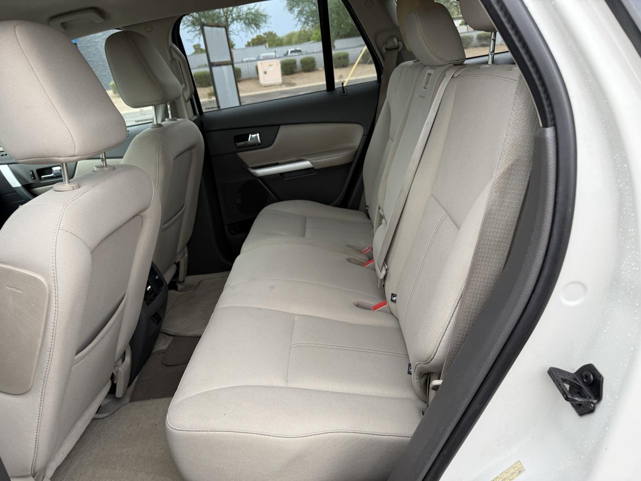 Ford Edge 4dr SE FWD 2011