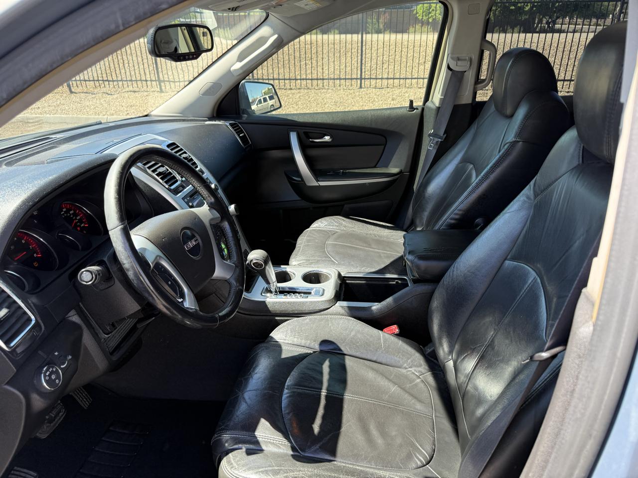 GMC Acadia FWD 4dr SLT1 2008