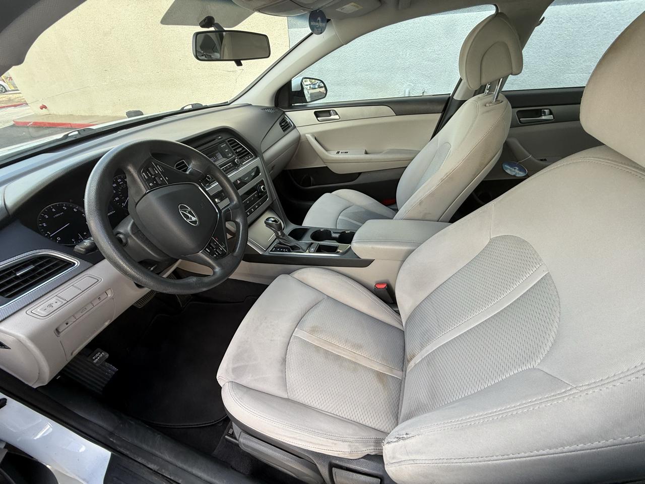 Hyundai Sonata 4dr Sdn 2.4L 2016