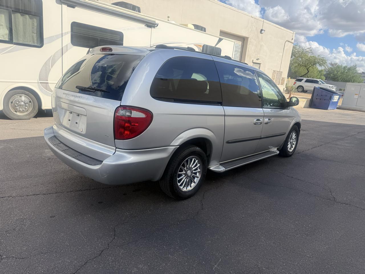 Dodge Caravan 4dr Grand EX 119" WB 2003