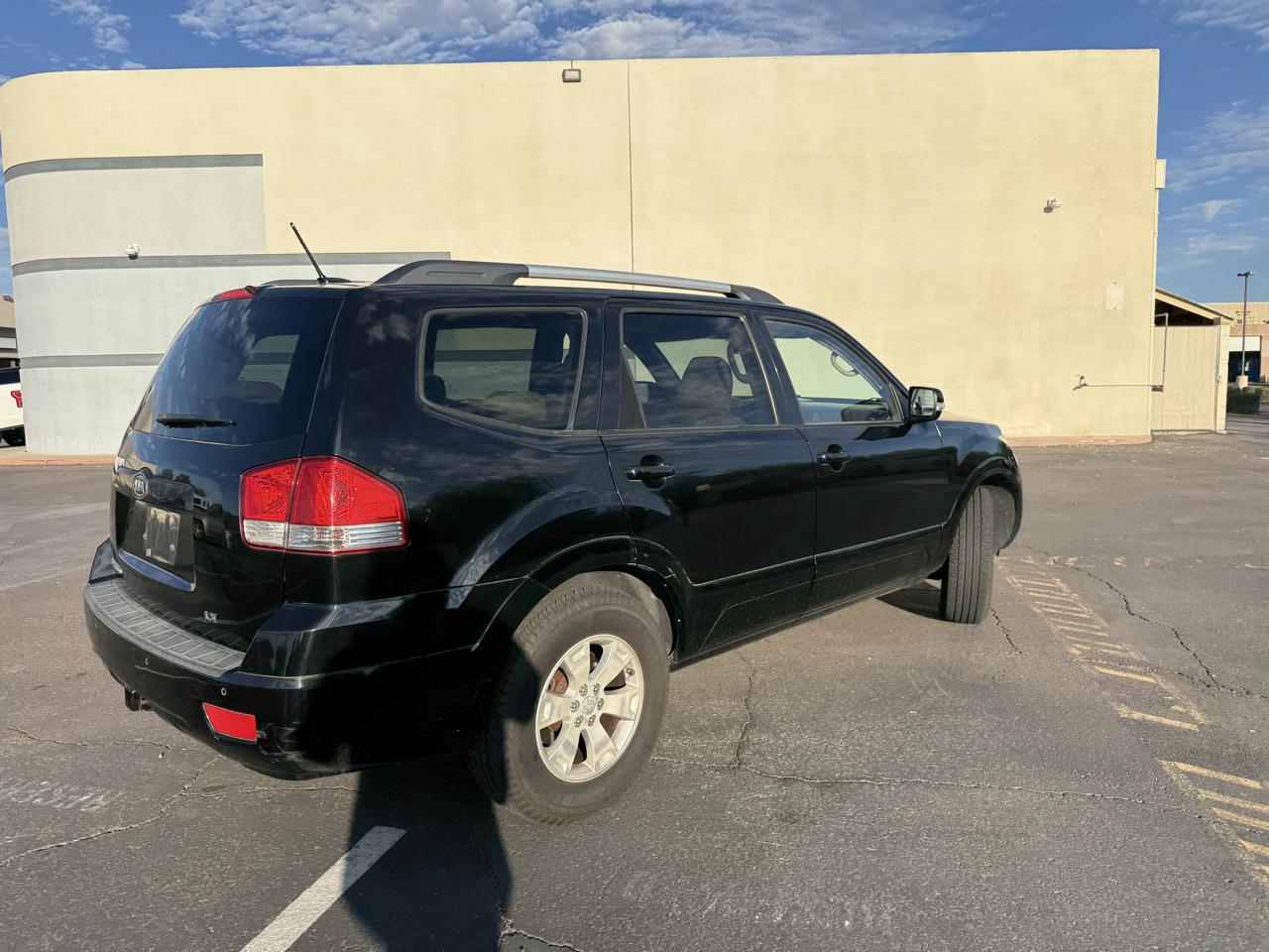 Kia Borrego 4WD 4dr V6 LX 2009
