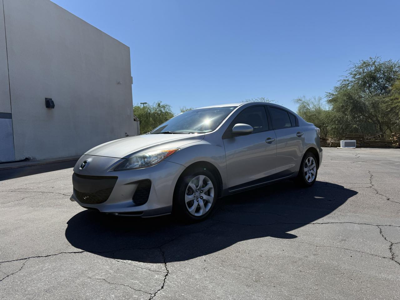 Mazda MAZDA3 4dr Sdn Auto i Sport 2013