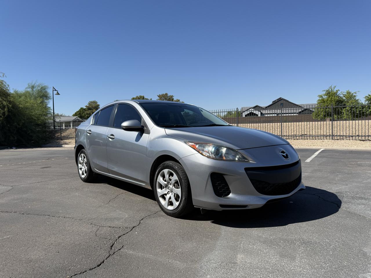 Mazda MAZDA3 4dr Sdn Auto i Sport 2013