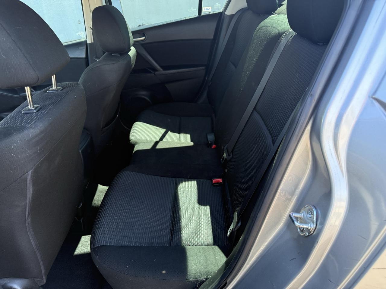Mazda MAZDA3 4dr Sdn Auto i Sport 2013