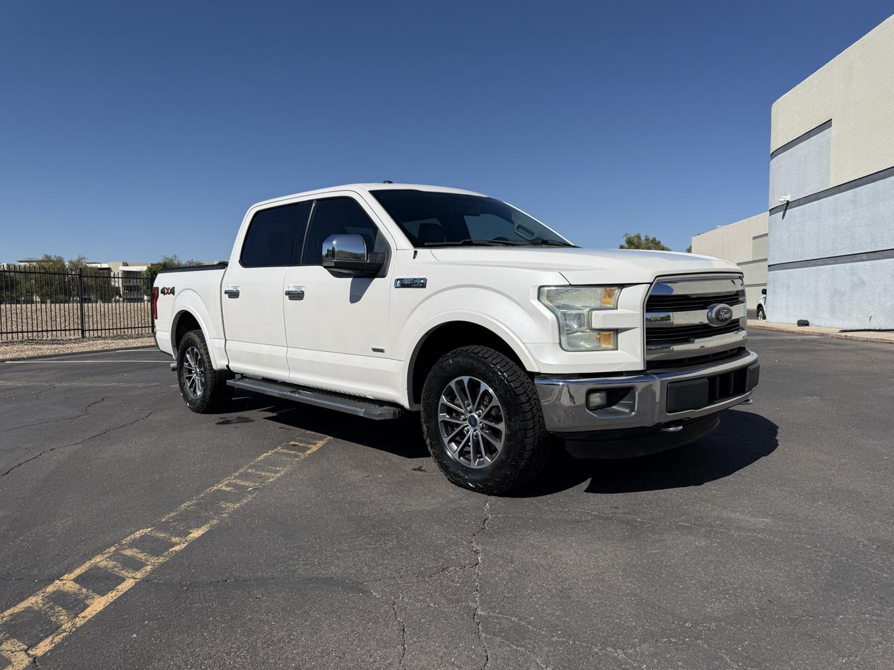 Ford F-150 4WD SuperCrew 145" Lariat 2015