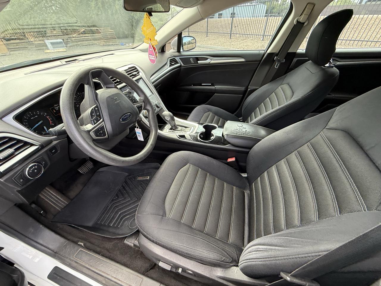 Ford Fusion 4dr Sdn SE FWD 2014