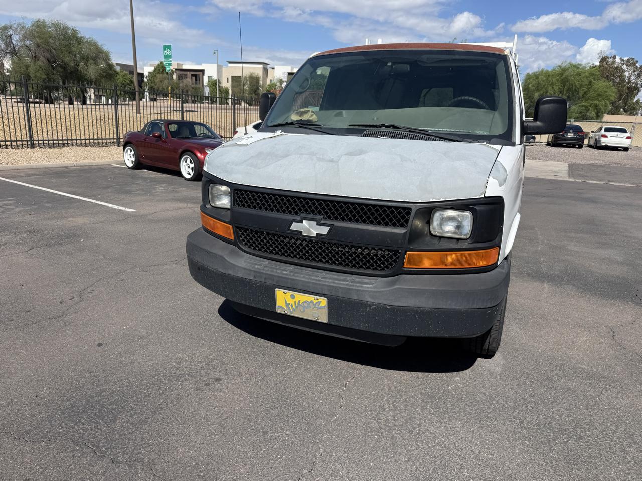 Chevrolet Express Cargo Van RWD 2500 135" 2008