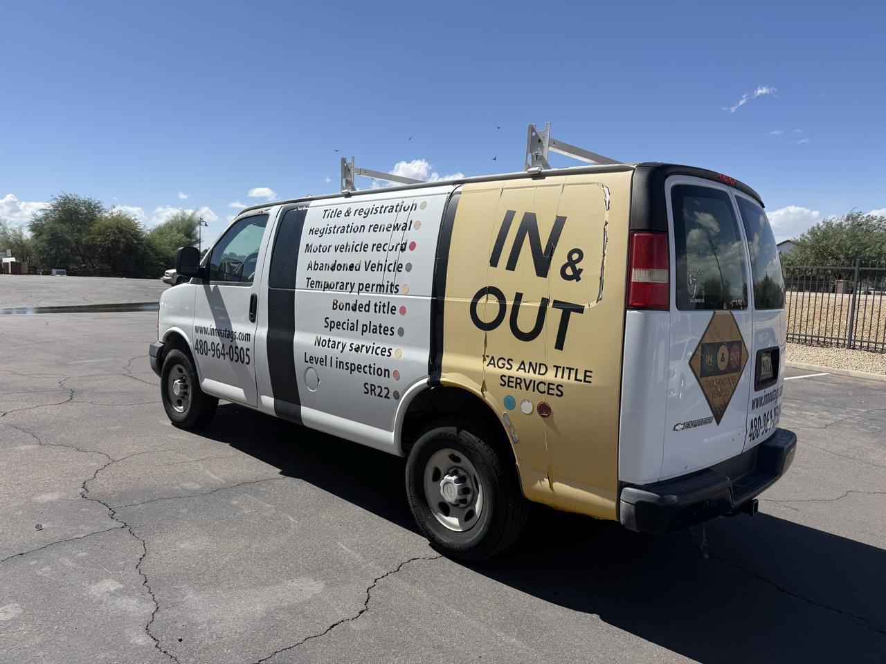 Chevrolet Express Cargo Van RWD 2500 135" 2008