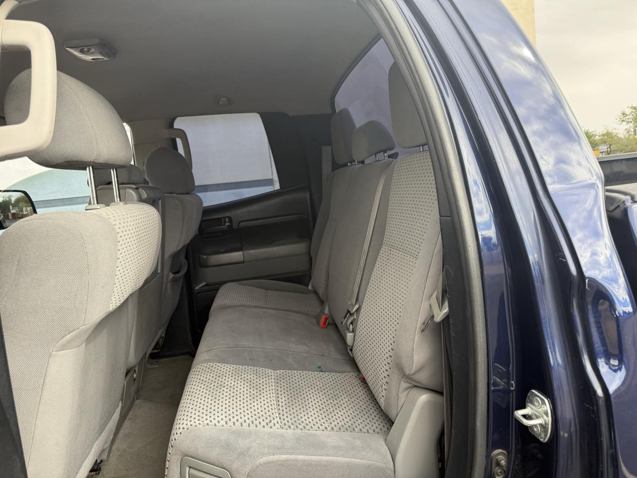 Toyota Tundra 2WD Truck Dbl 4.6L V8 6-Spd AT (Natl) 2011