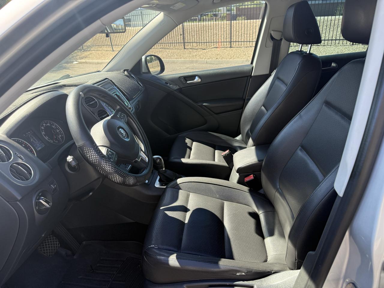 Volkswagen Tiguan 2WD 4dr Auto R-Line 2014