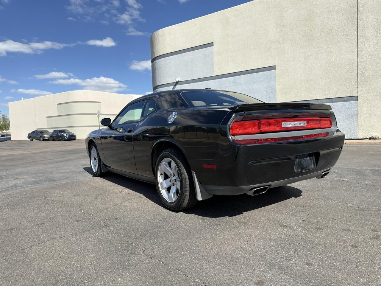 Dodge Challenger 2dr Cpe R/T 2011