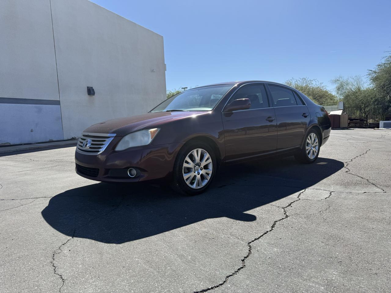 Toyota Avalon 4dr Sdn Limited (Natl) 2010