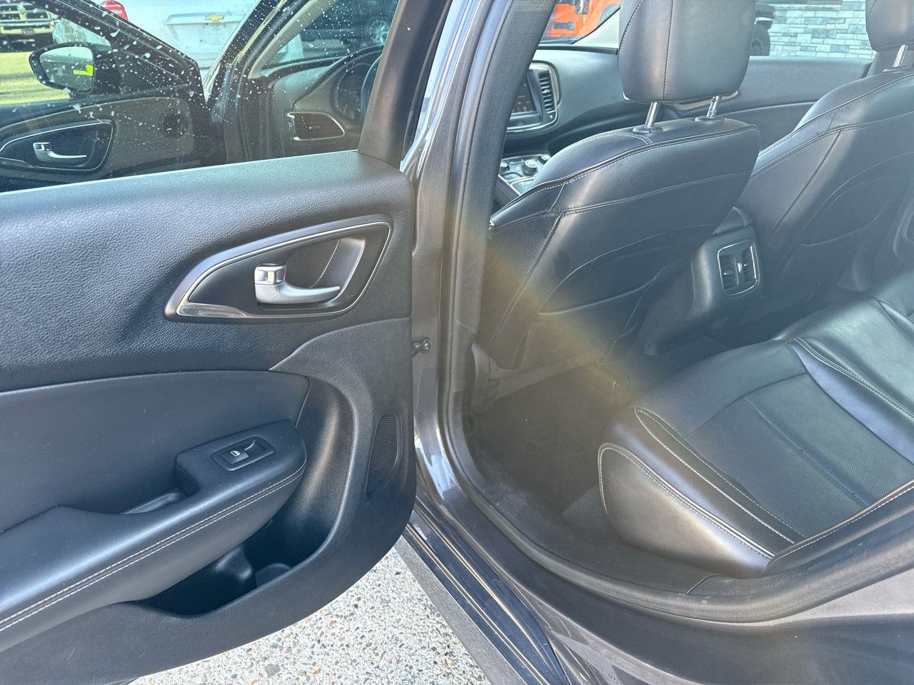 Chrysler 200 C 2015 Chrysler 200 C 2015