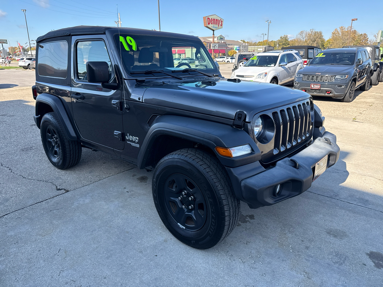 Jeep Wrangler Sport 4WD 2019 Jeep Wrangler Sport 4WD 2019