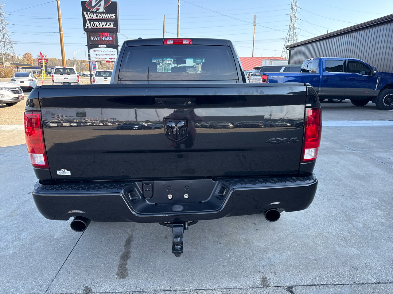 2016 Ram 1500 Tradesman photo 2