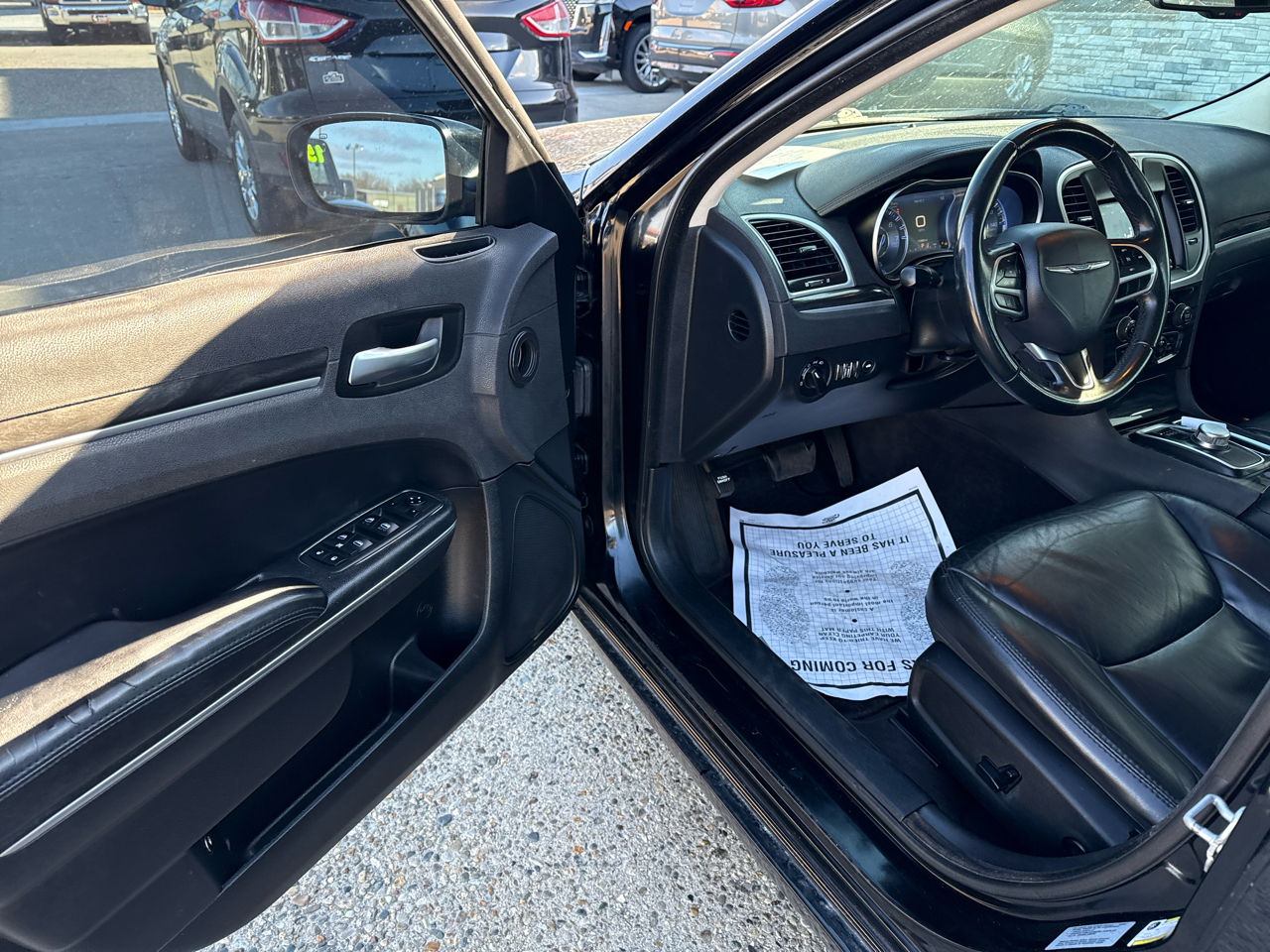 Chrysler 300 Limited RWD 2017