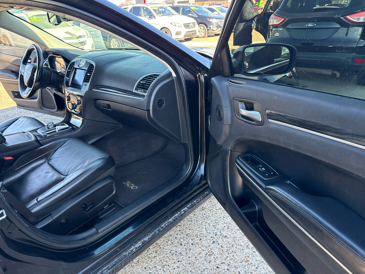 Chrysler 300 Limited RWD 2017