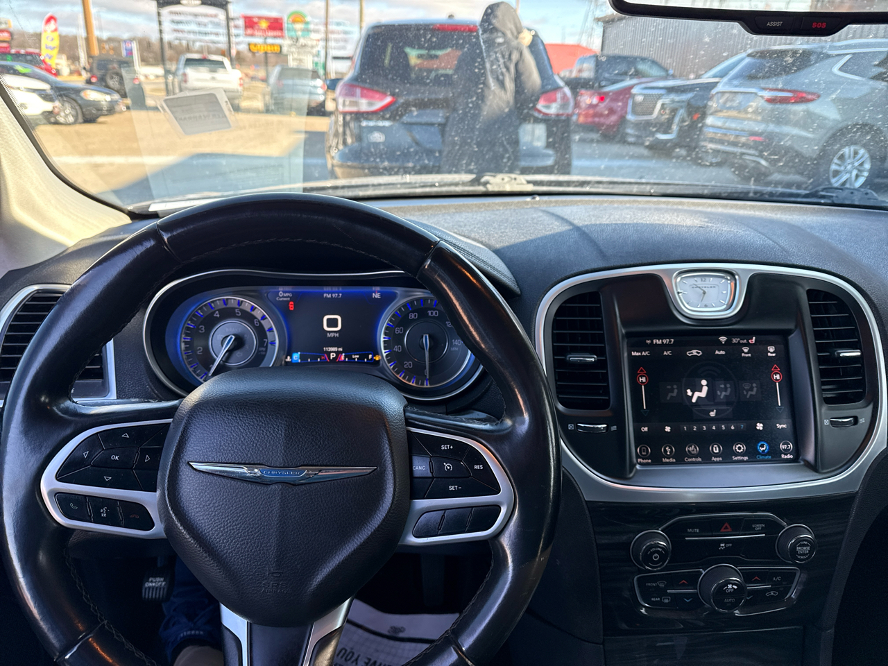 Chrysler 300 Limited RWD 2017