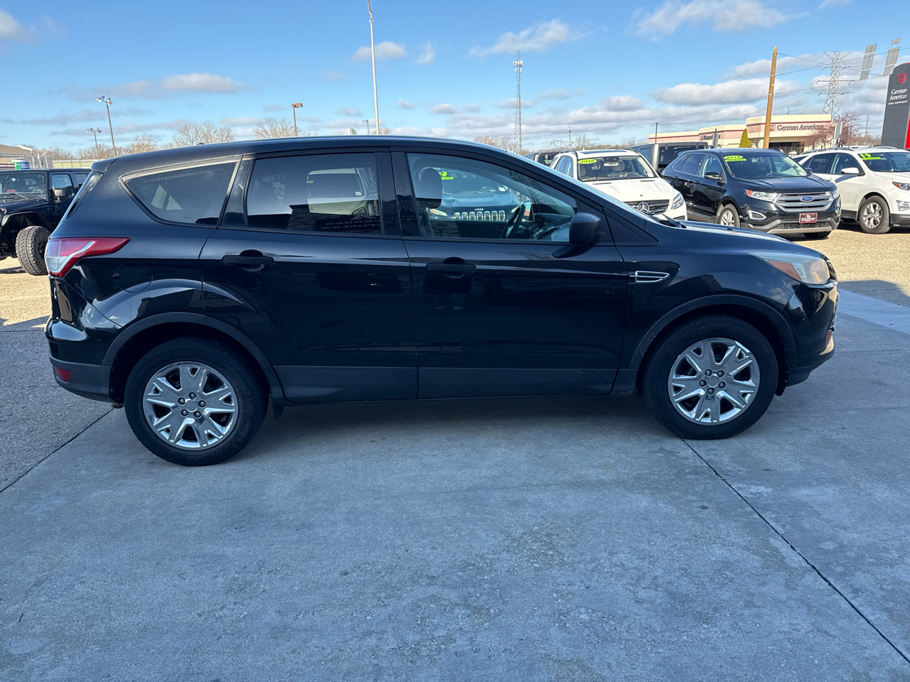 Ford Escape S FWD 2013