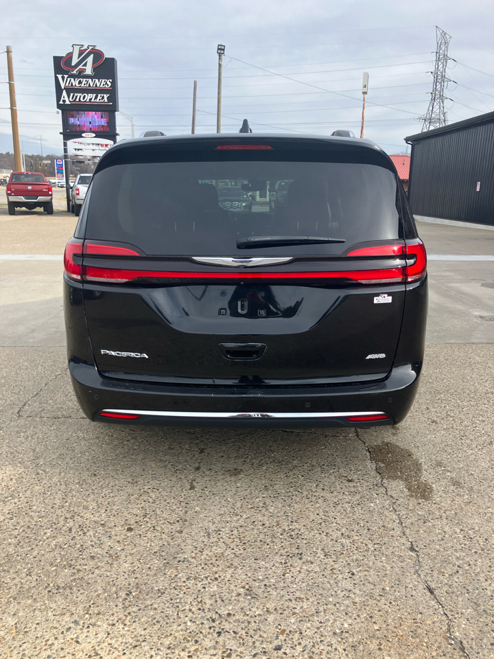 Chrysler Pacifica Touring L AWD 2021
