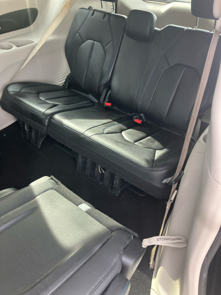 Chrysler Pacifica Touring L AWD 2021