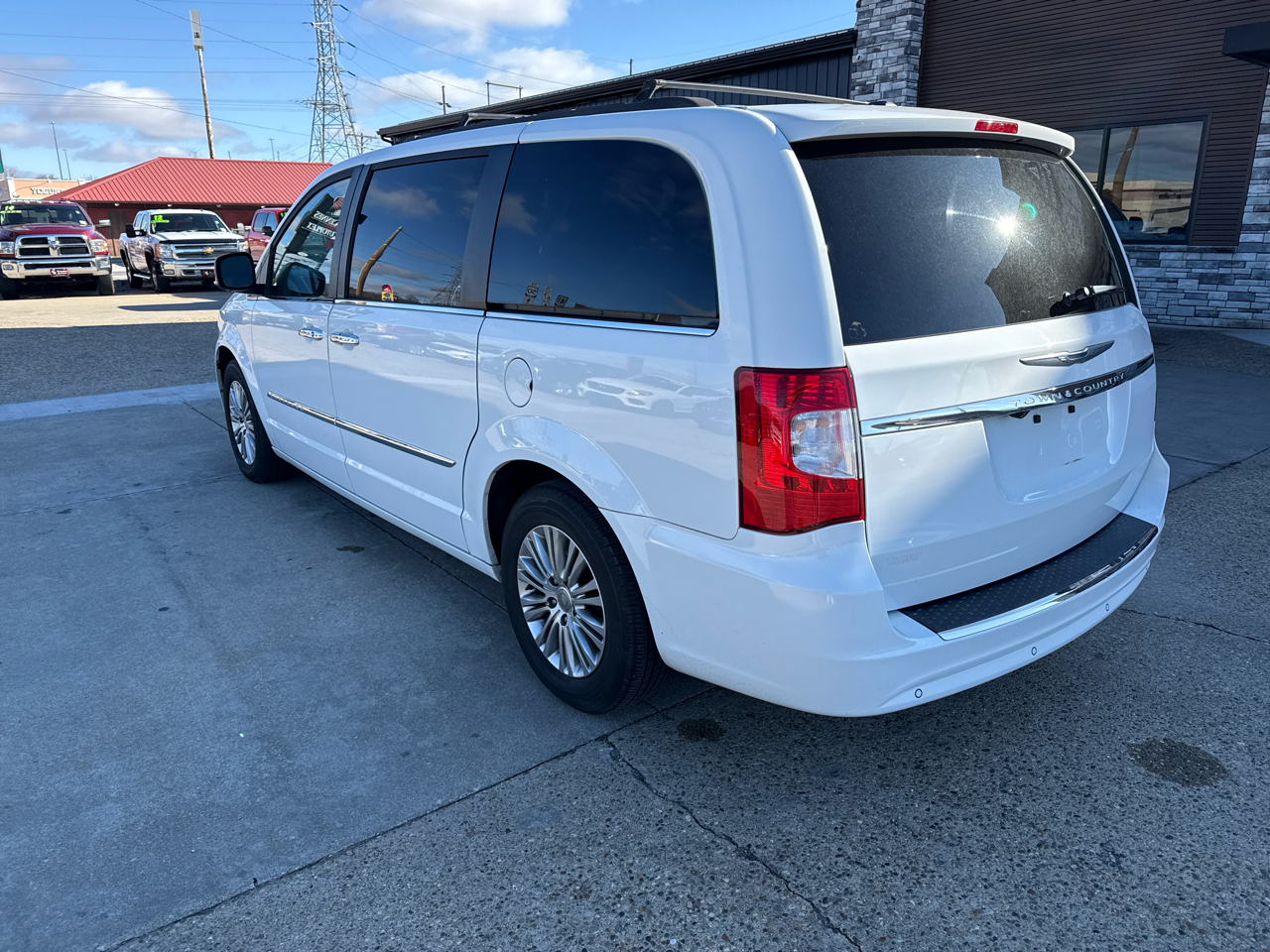 Chrysler Town & Country Touring-L 2014