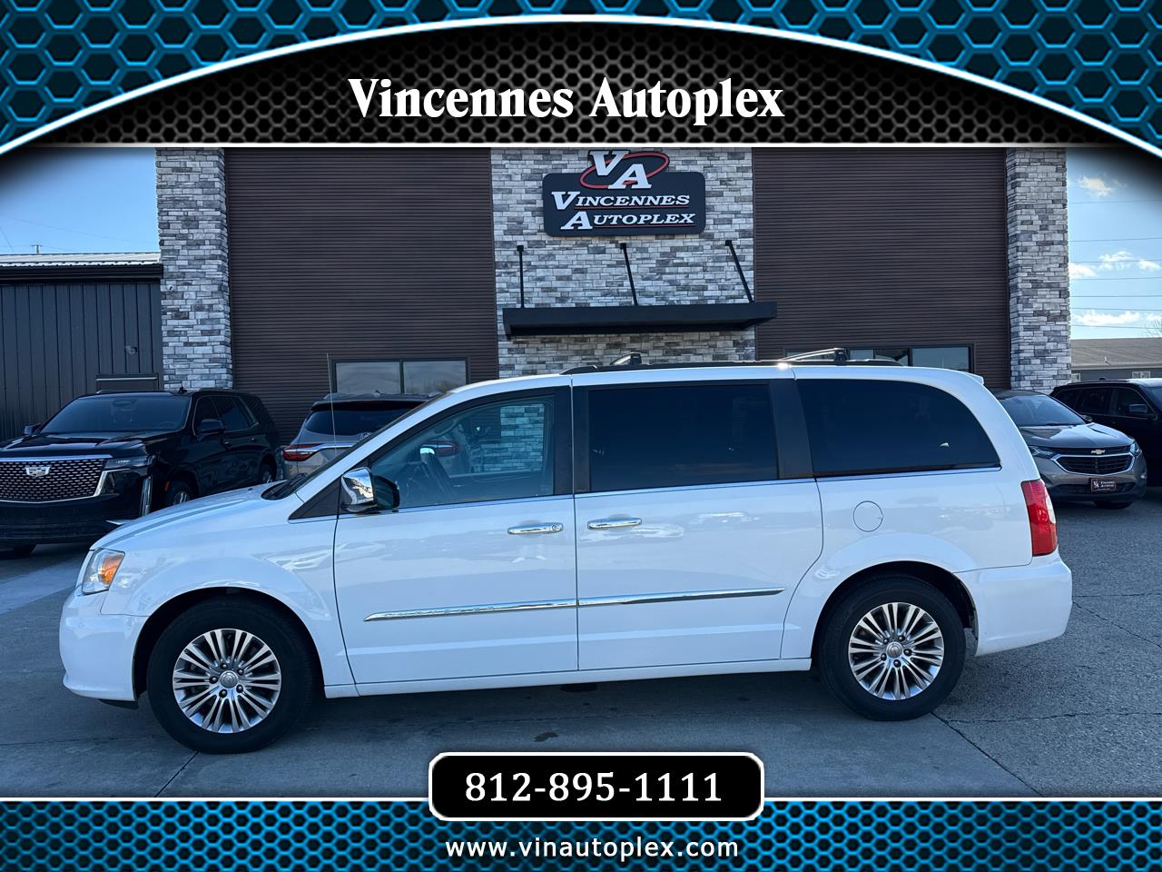 2014 Chrysler Town & Country Touring-L