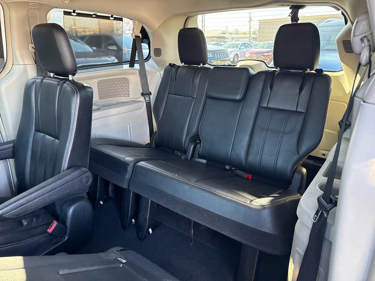 Chrysler Town & Country Touring-L 2014