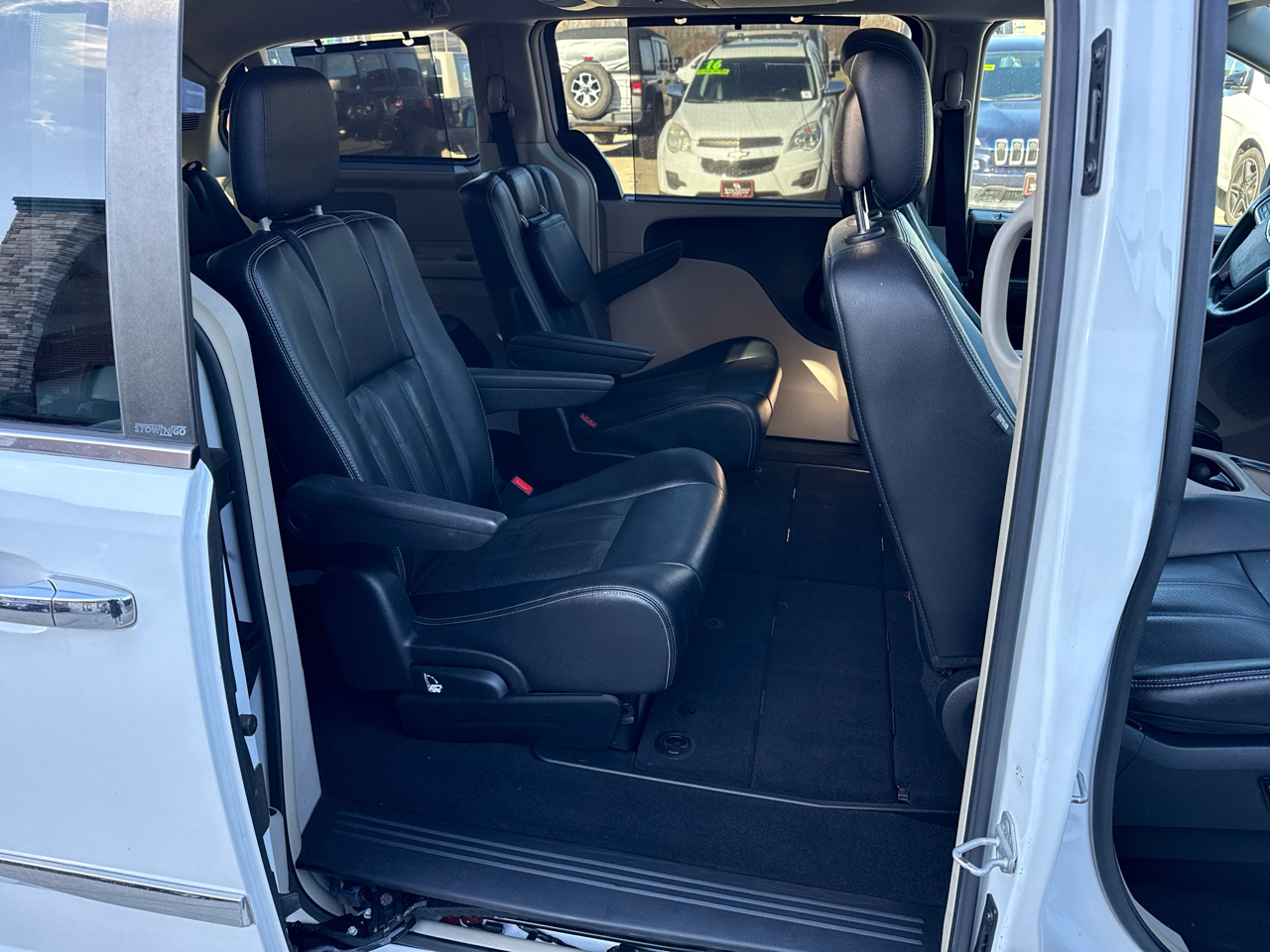 Chrysler Town & Country Touring-L 2014