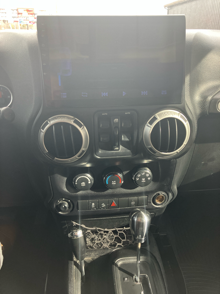 Jeep Wrangler Unlimited Rubicon 4WD 2017