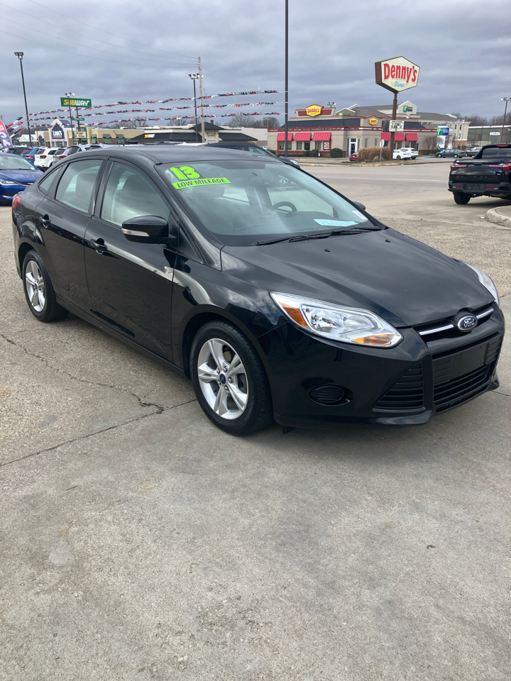Ford Focus SE Sedan 2013