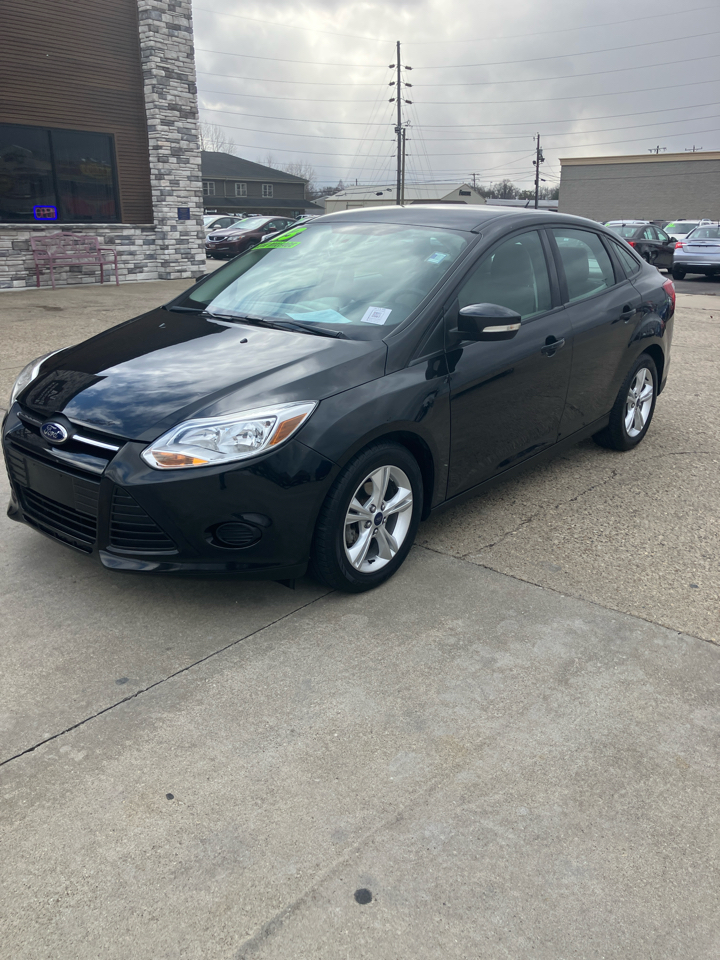 Ford Focus SE Sedan 2013
