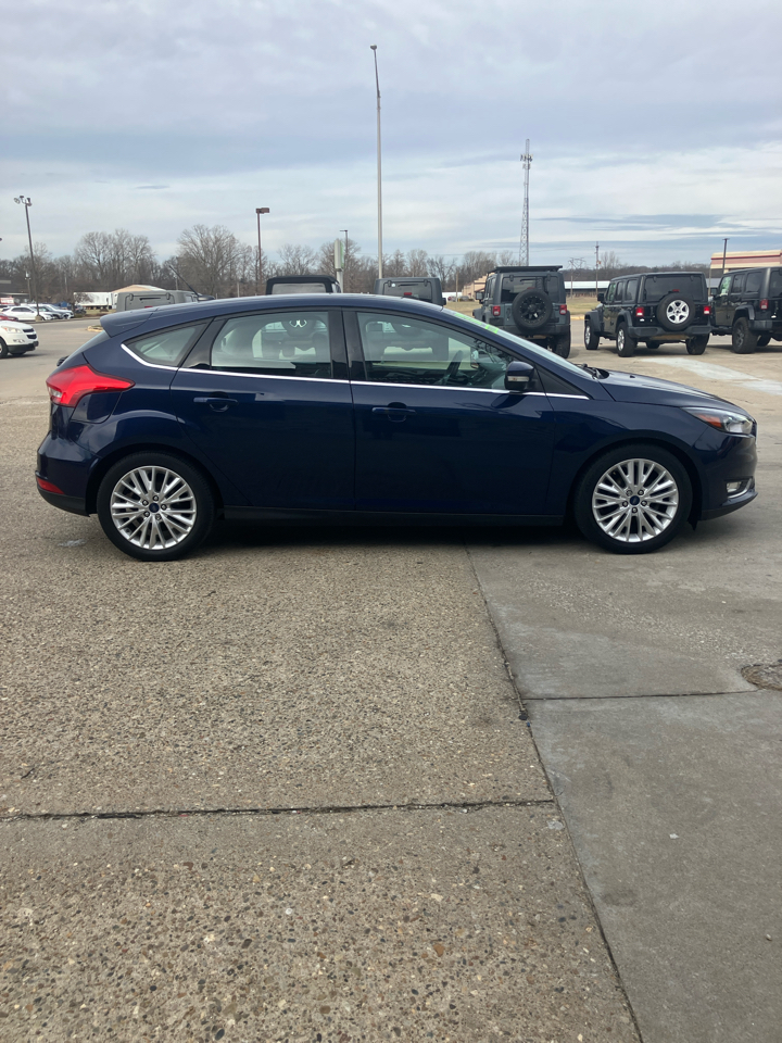 Ford Focus Titanium Hatch 2017