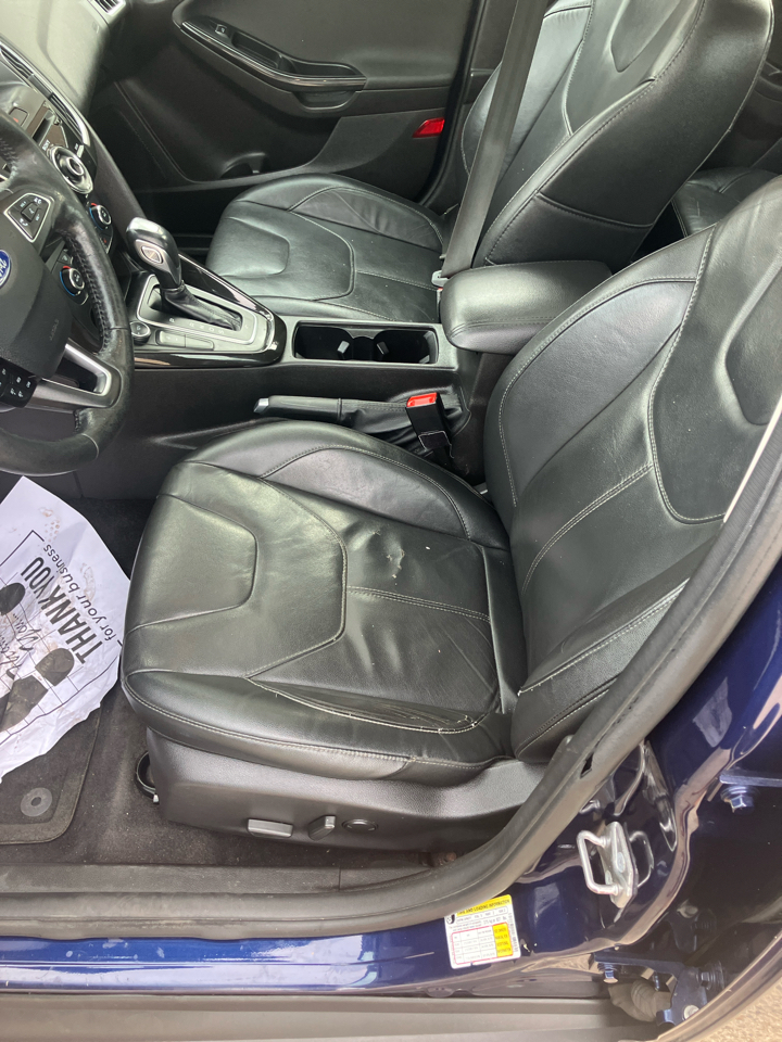 Ford Focus Titanium Hatch 2017