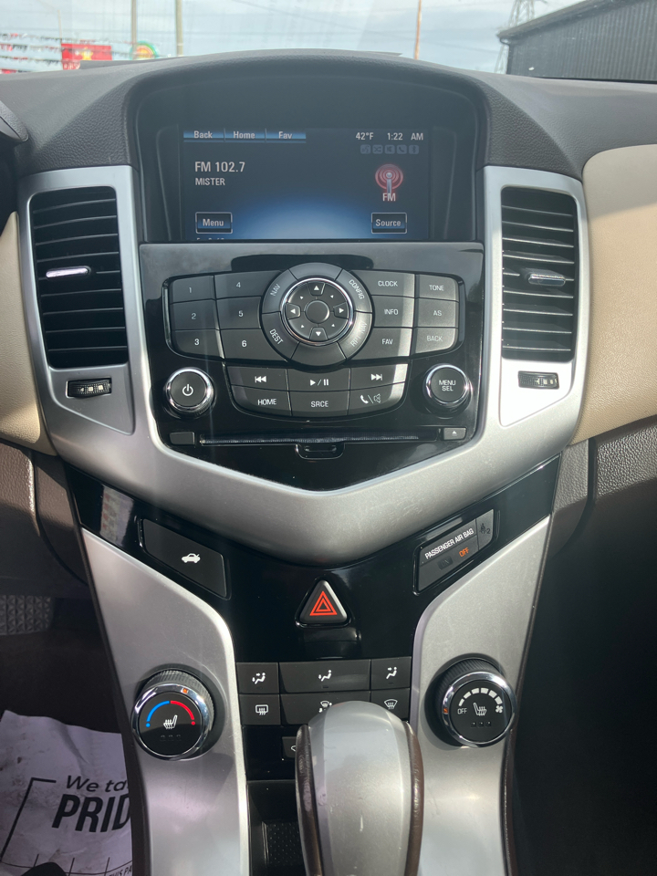 Chevrolet Cruze 2LT Auto 2015