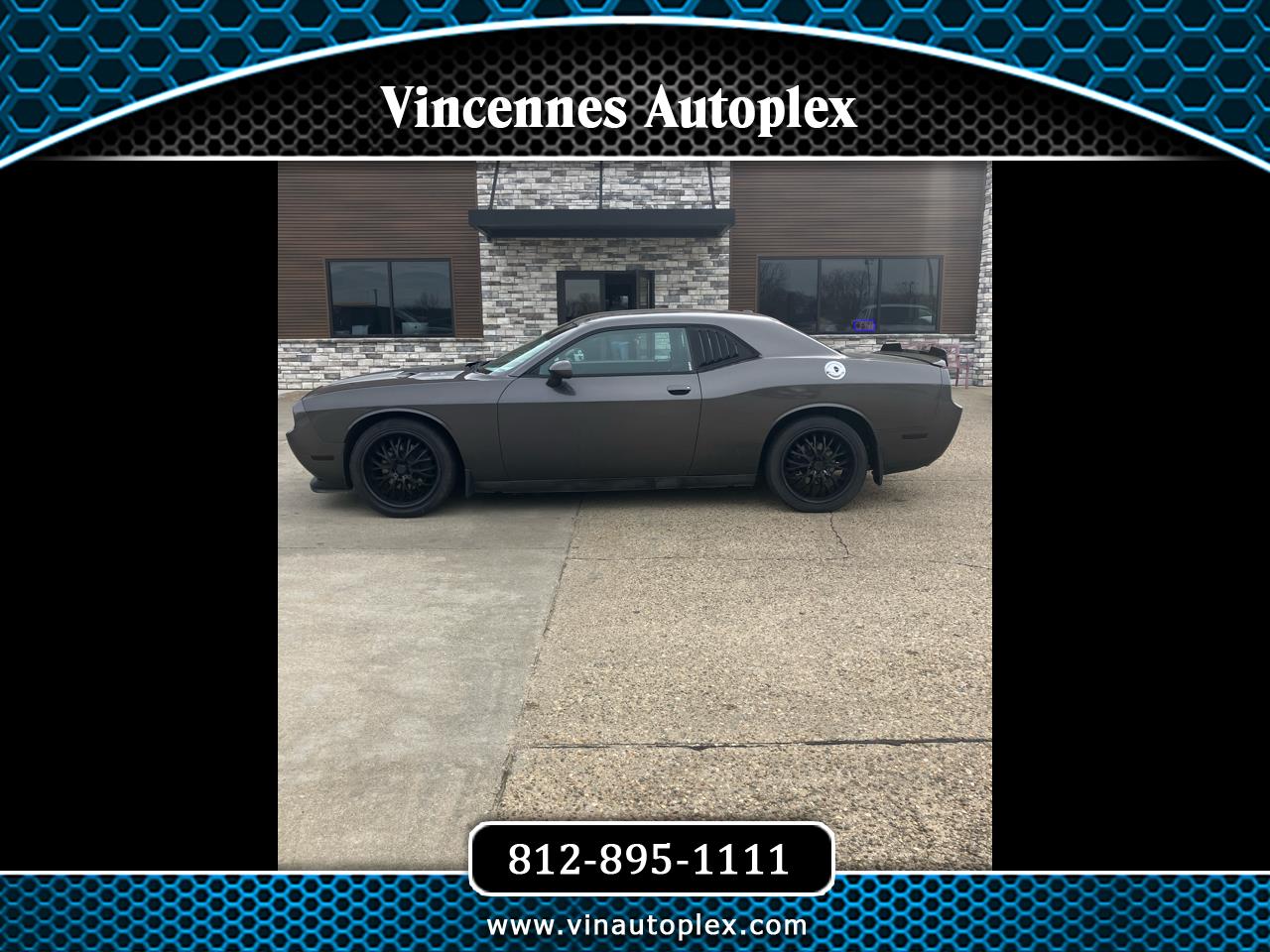 2013 Dodge Challenger SXT's photo