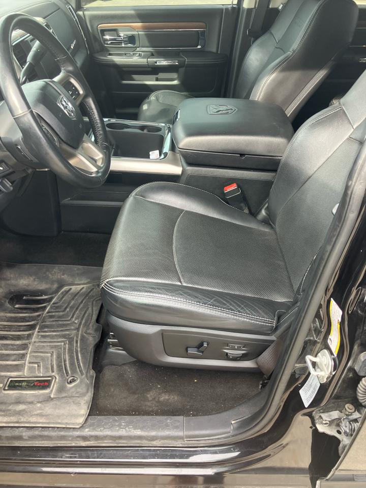 RAM 2500 Laramie Crew Cab SWB 4WD 2017