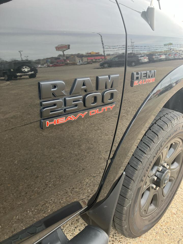 RAM 2500 Laramie Crew Cab SWB 4WD 2017